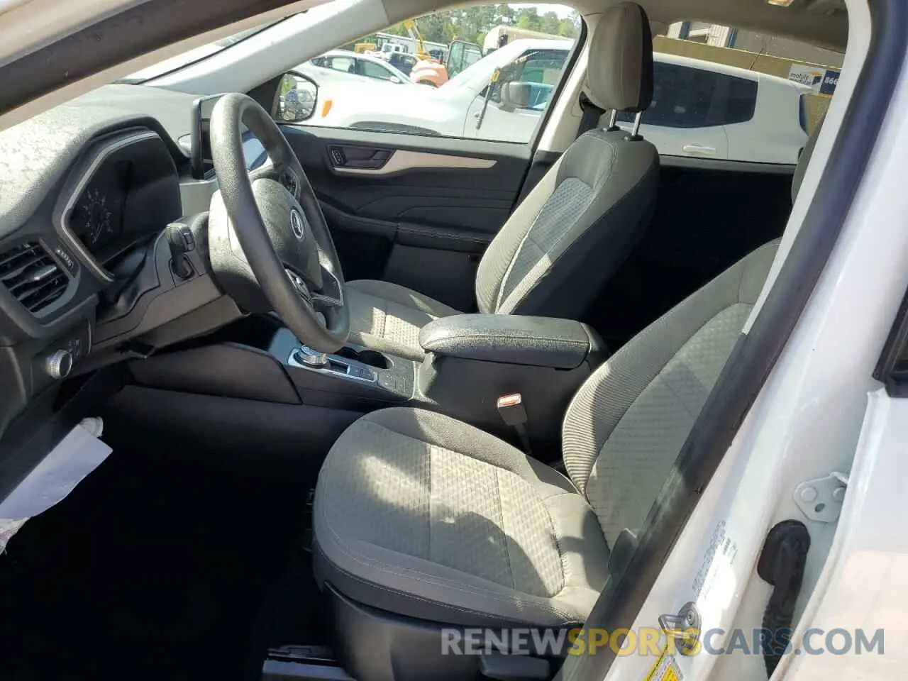 7 fotografías del automóvil dañado 1FMCU9G68NUA60880 FORD ESCAPE 2022