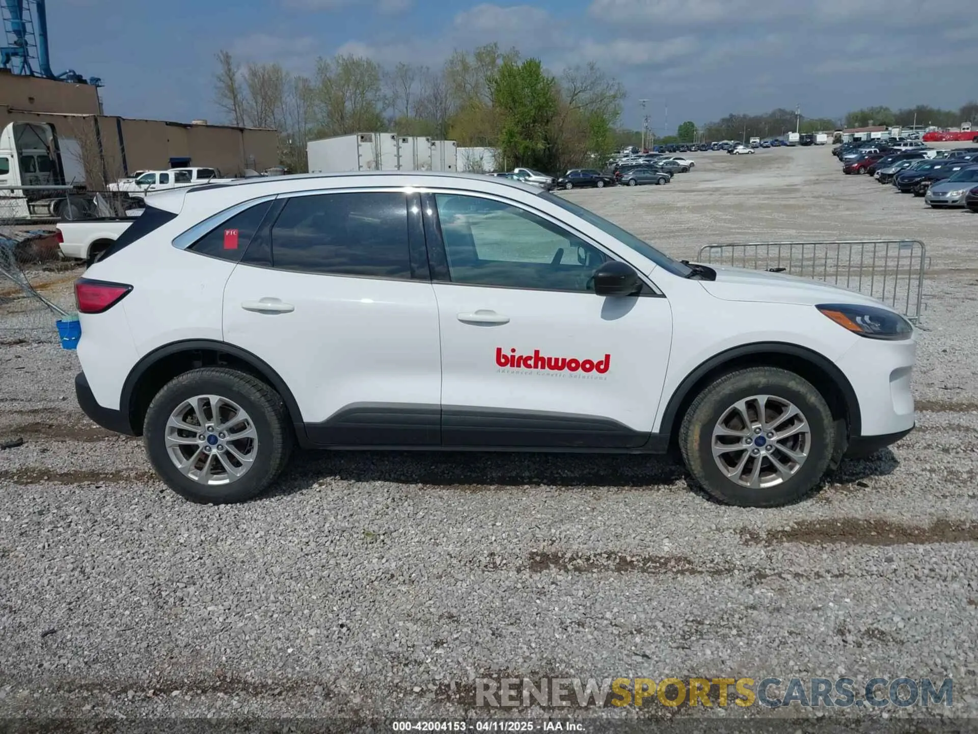 13 fotografías del automóvil dañado 1FMCU9G68NUA67439 FORD ESCAPE 2022