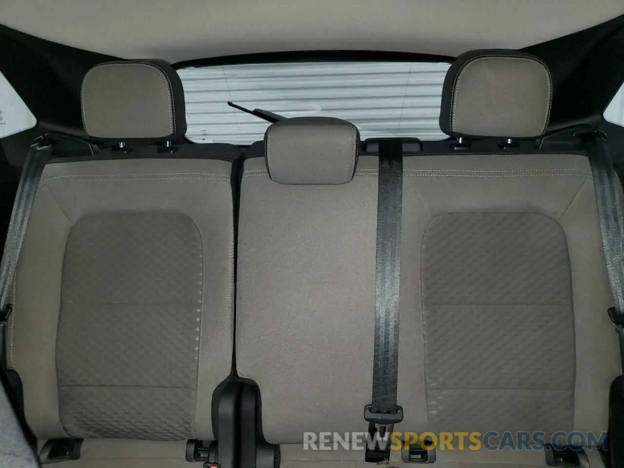 10 fotografías del automóvil dañado 1FMCU9G68NUB81649 FORD ESCAPE 2022