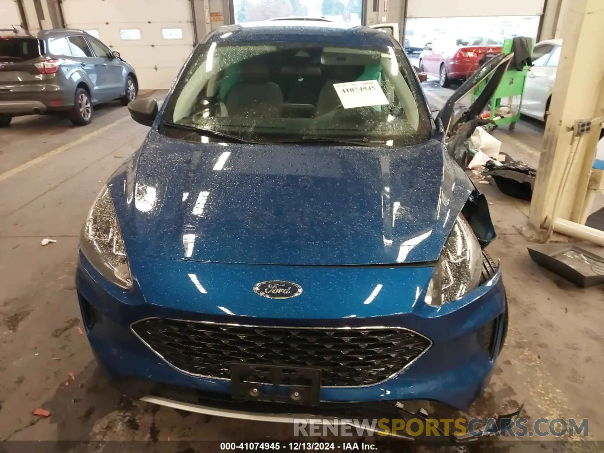 12 fotografías del automóvil dañado 1FMCU9G69NUB98928 FORD ESCAPE 2022
