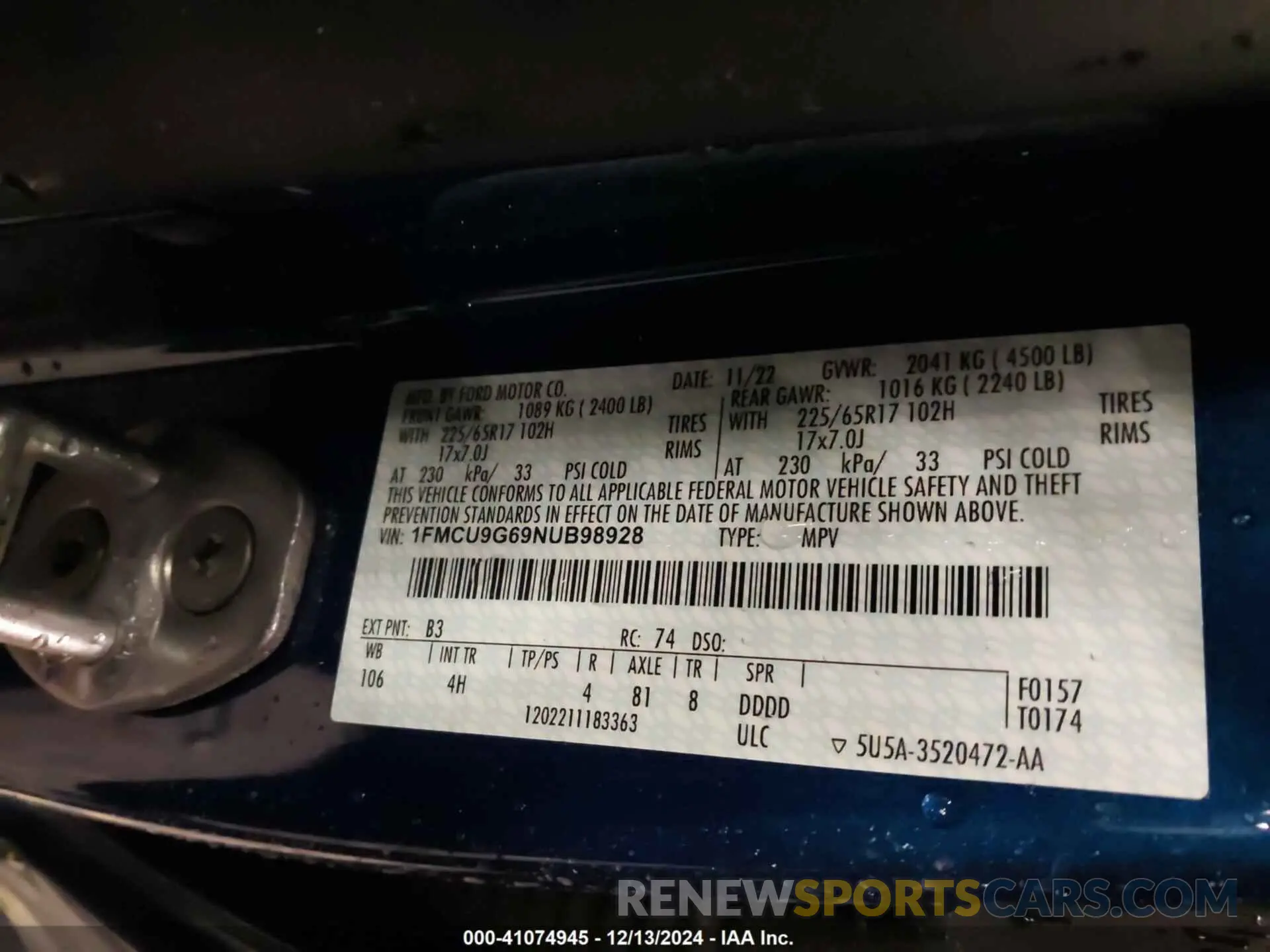 9 fotografías del automóvil dañado 1FMCU9G69NUB98928 FORD ESCAPE 2022