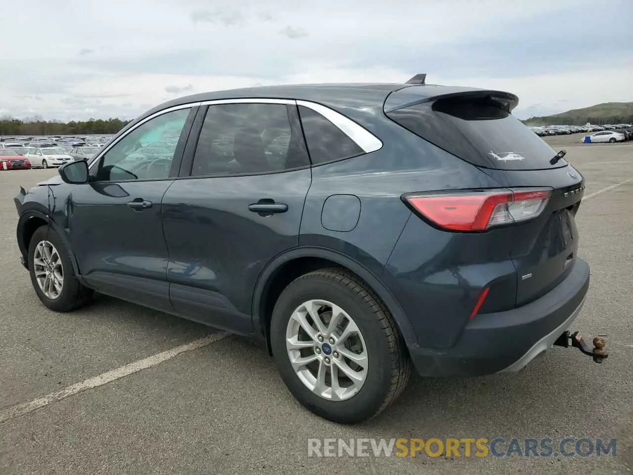 2 fotografías del automóvil dañado 1FMCU9G6XNUA45460 FORD ESCAPE 2022