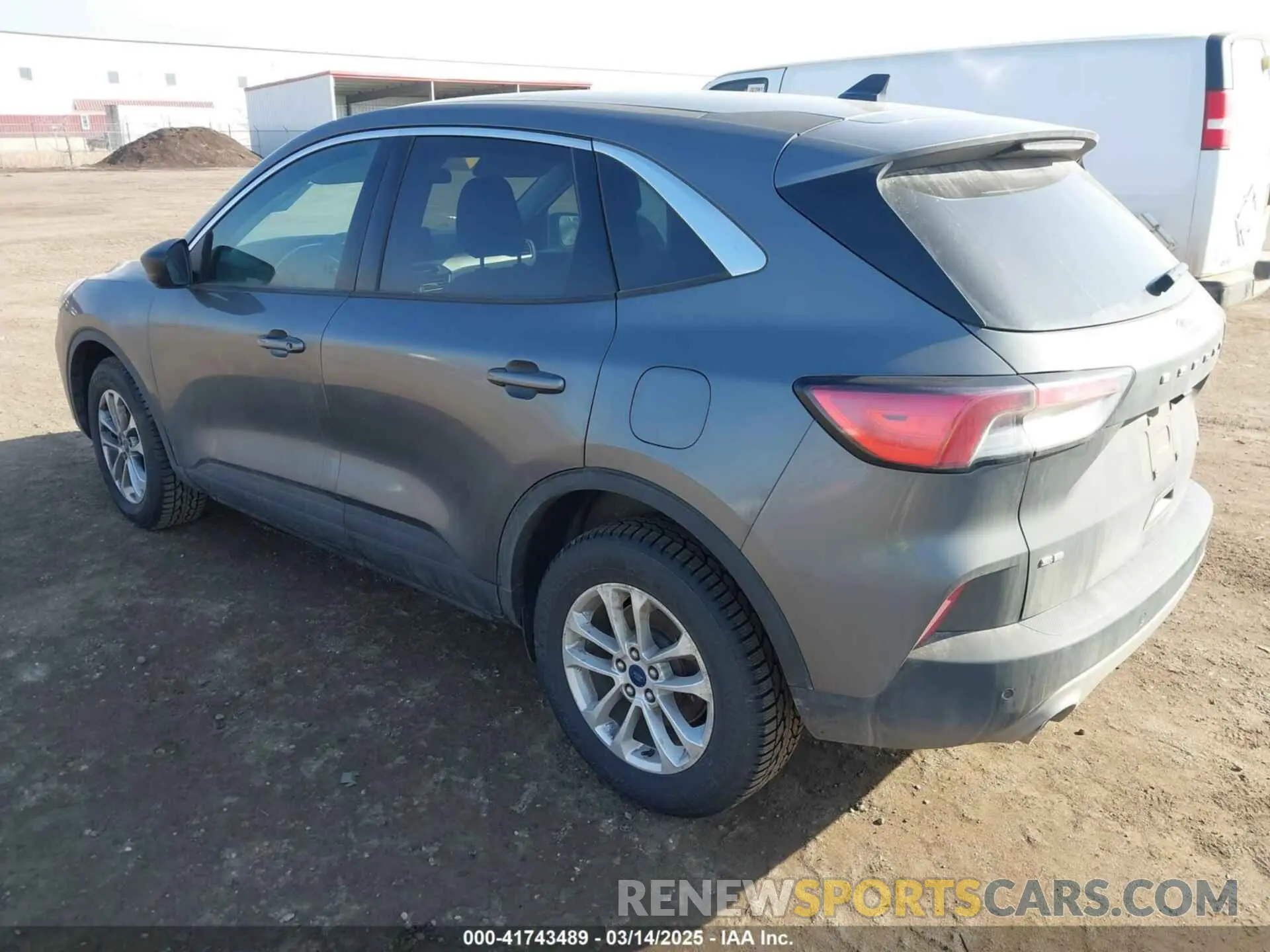 3 fotografías del automóvil dañado 1FMCU9G6XNUB30797 FORD ESCAPE 2022