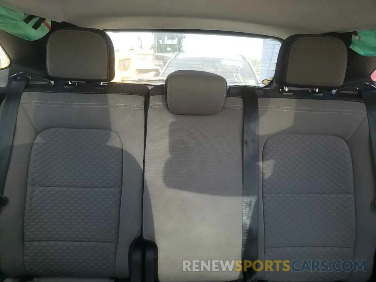 10 fotografías del automóvil dañado 1FMCU9G6XNUB44621 FORD ESCAPE 2022