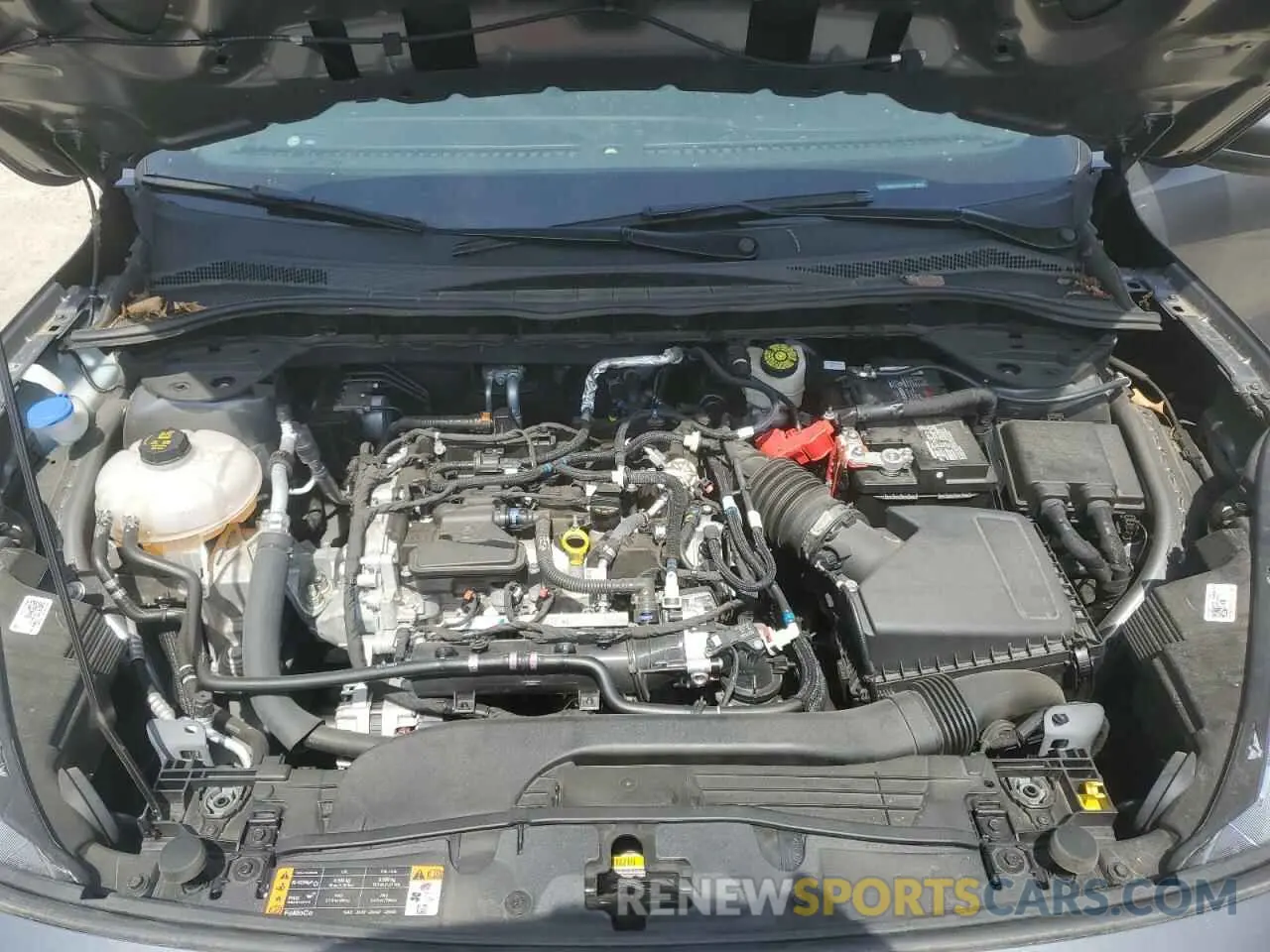 12 fotografías del automóvil dañado 1FMCU9G6XNUB44621 FORD ESCAPE 2022