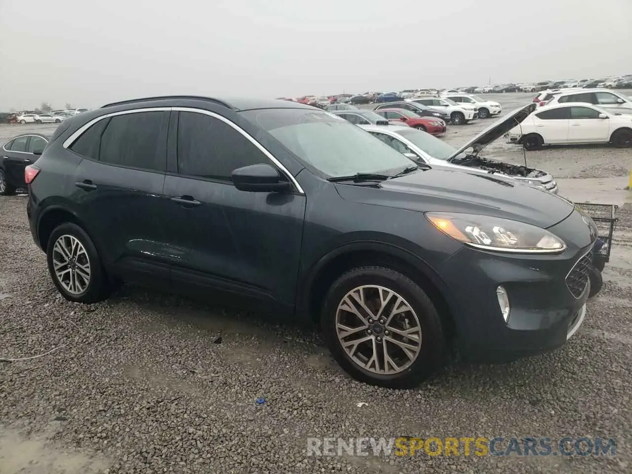 4 fotografías del automóvil dañado 1FMCU9H62NUB78440 FORD ESCAPE 2022