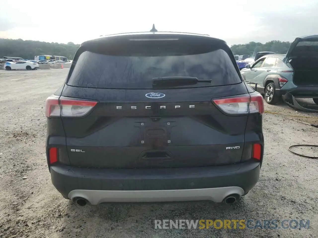 6 fotografías del automóvil dañado 1FMCU9H63NUA68982 FORD ESCAPE 2022