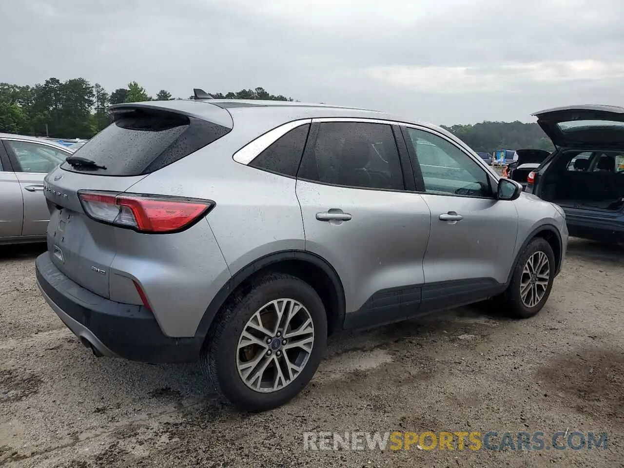 3 fotografías del automóvil dañado 1FMCU9H64NUA71485 FORD ESCAPE 2022