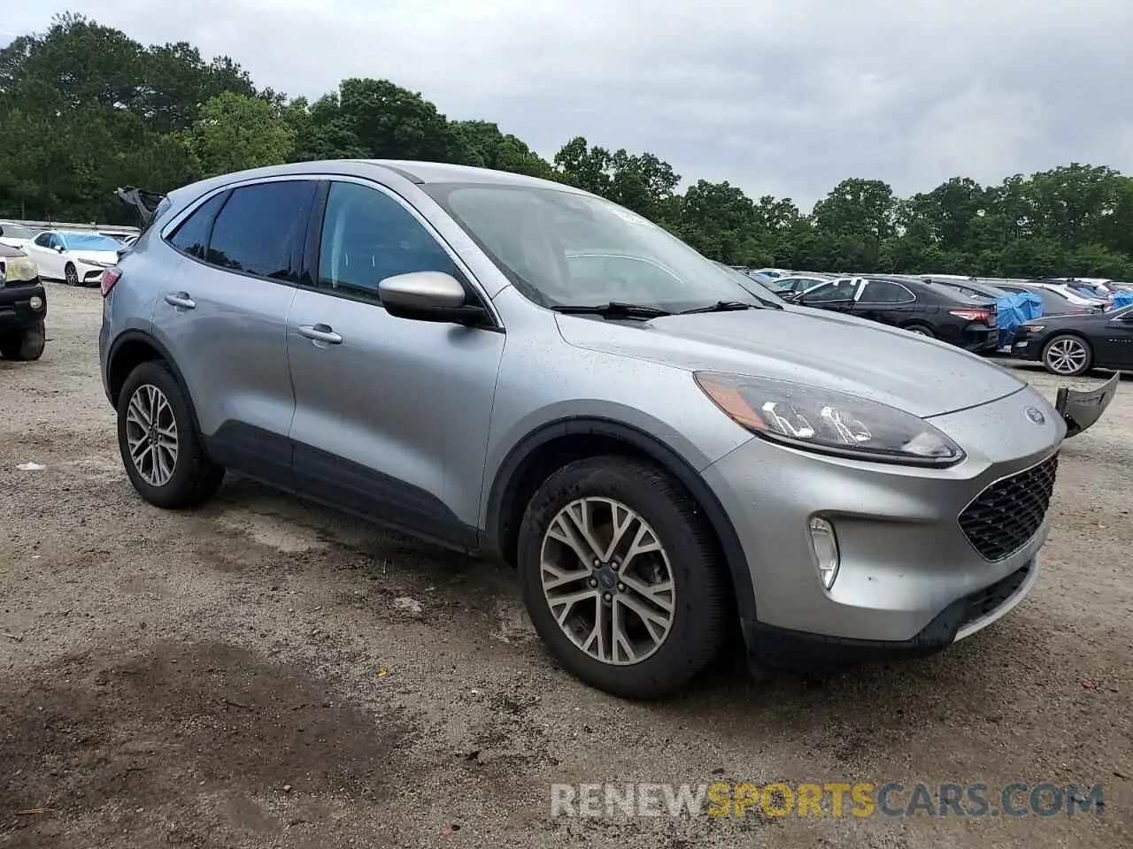 4 fotografías del automóvil dañado 1FMCU9H64NUA71485 FORD ESCAPE 2022