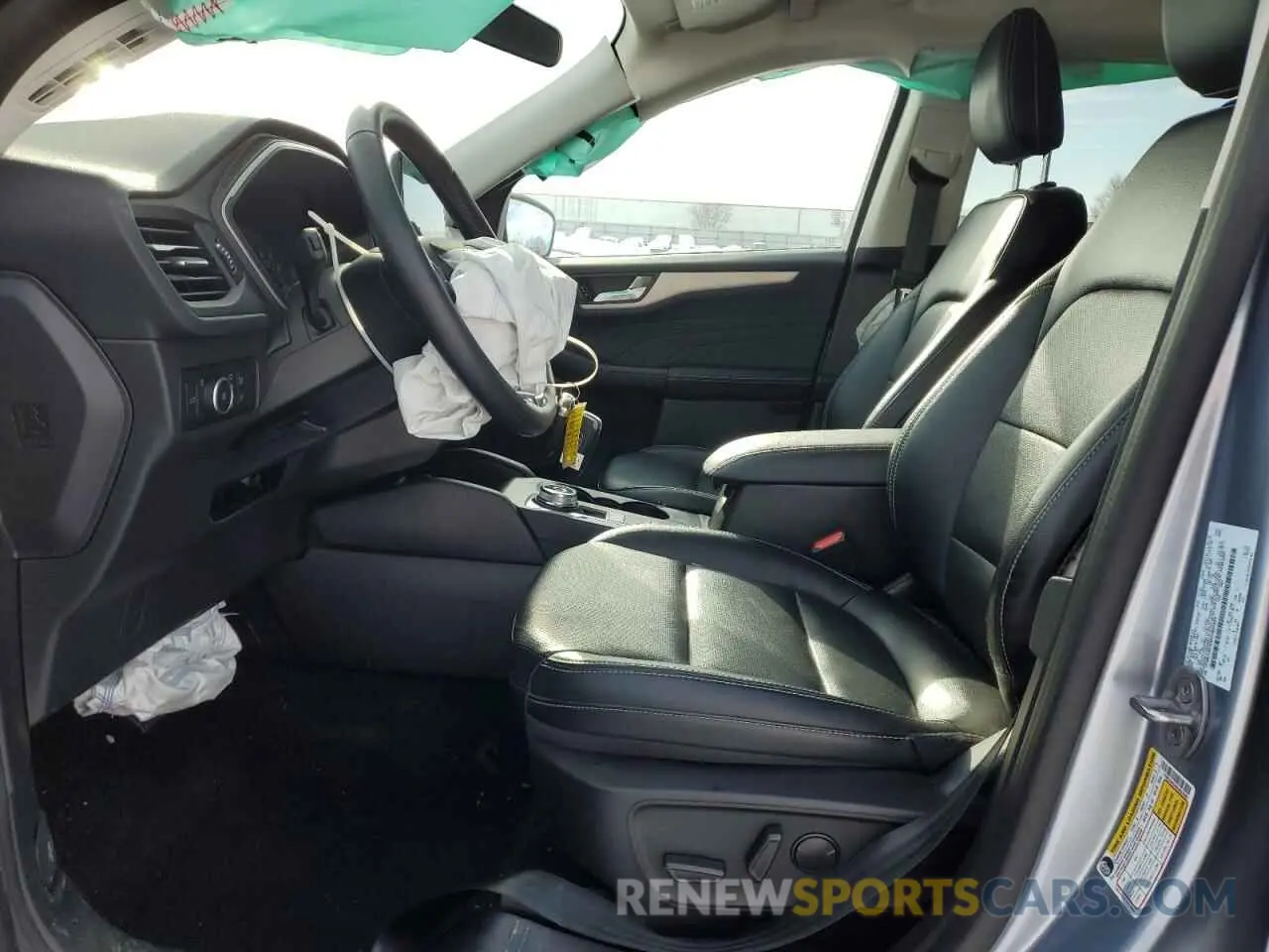 7 fotografías del automóvil dañado 1FMCU9H64NUB93585 FORD ESCAPE 2022