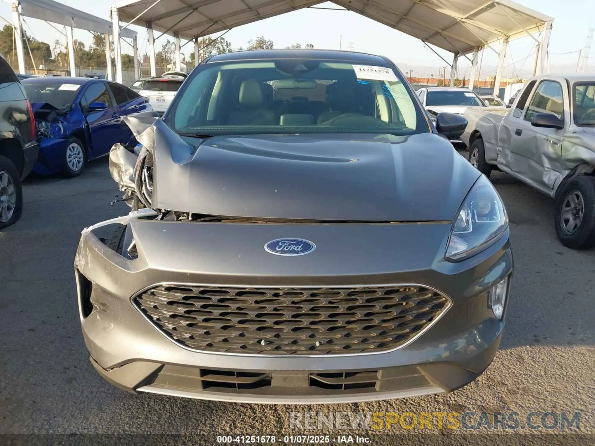 12 fotografías del automóvil dañado 1FMCU9H65NUA72628 FORD ESCAPE 2022