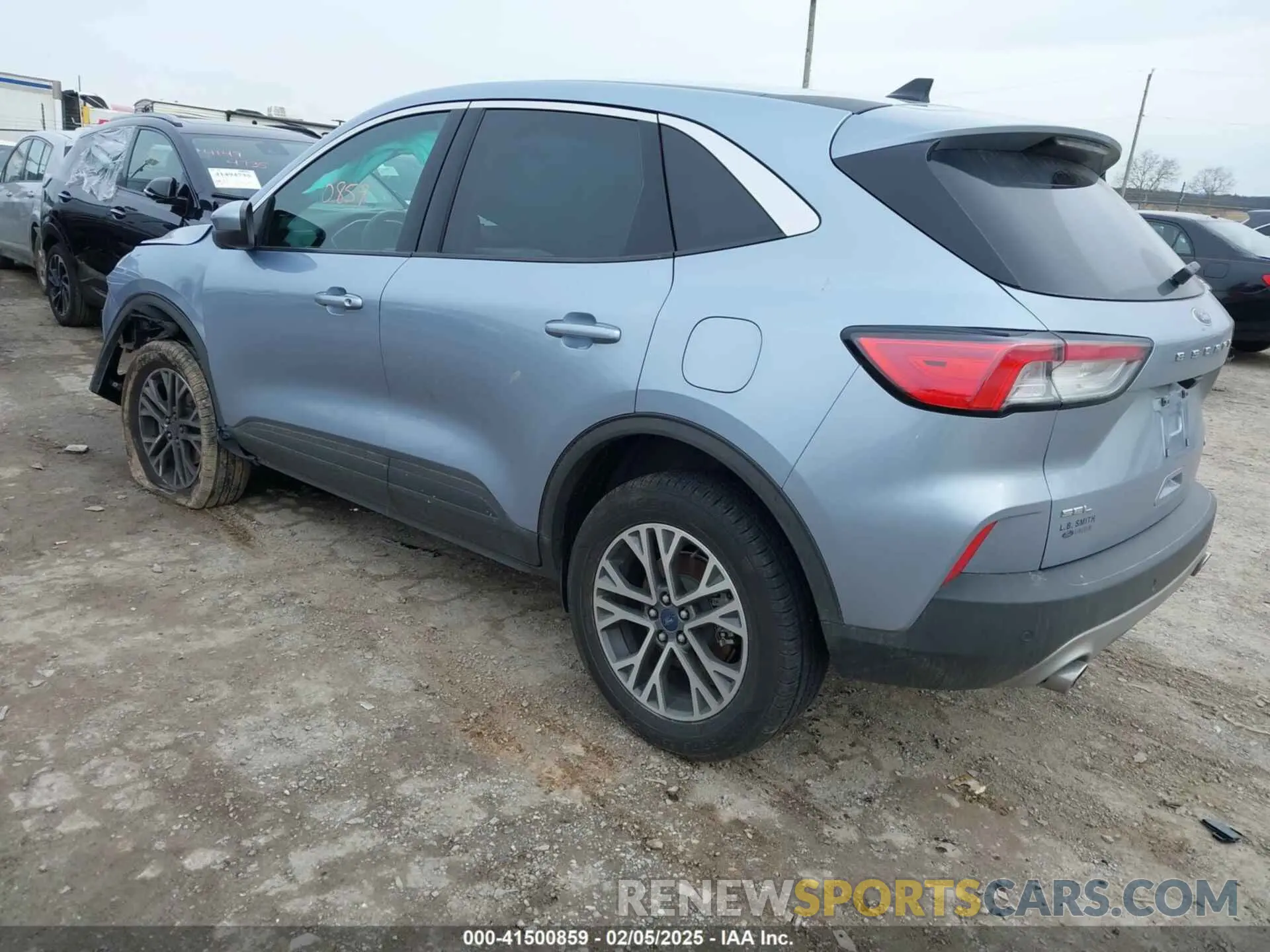 3 fotografías del automóvil dañado 1FMCU9H69NUA98519 FORD ESCAPE 2022