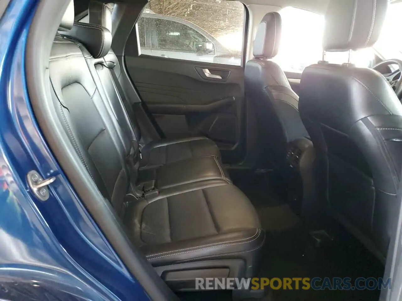 11 fotografías del automóvil dañado 1FMCU9H6XNUA71748 FORD ESCAPE 2022