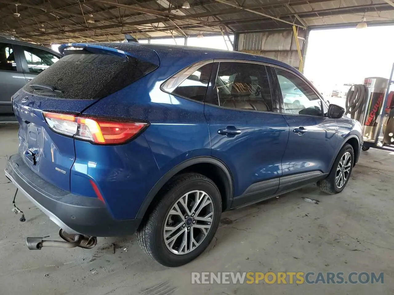 3 fotografías del automóvil dañado 1FMCU9H6XNUA71748 FORD ESCAPE 2022