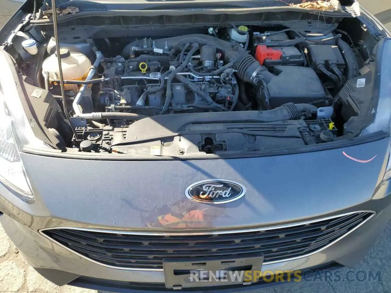 12 fotografías del automóvil dañado 1FMCU9H90NUB33927 FORD ESCAPE 2022