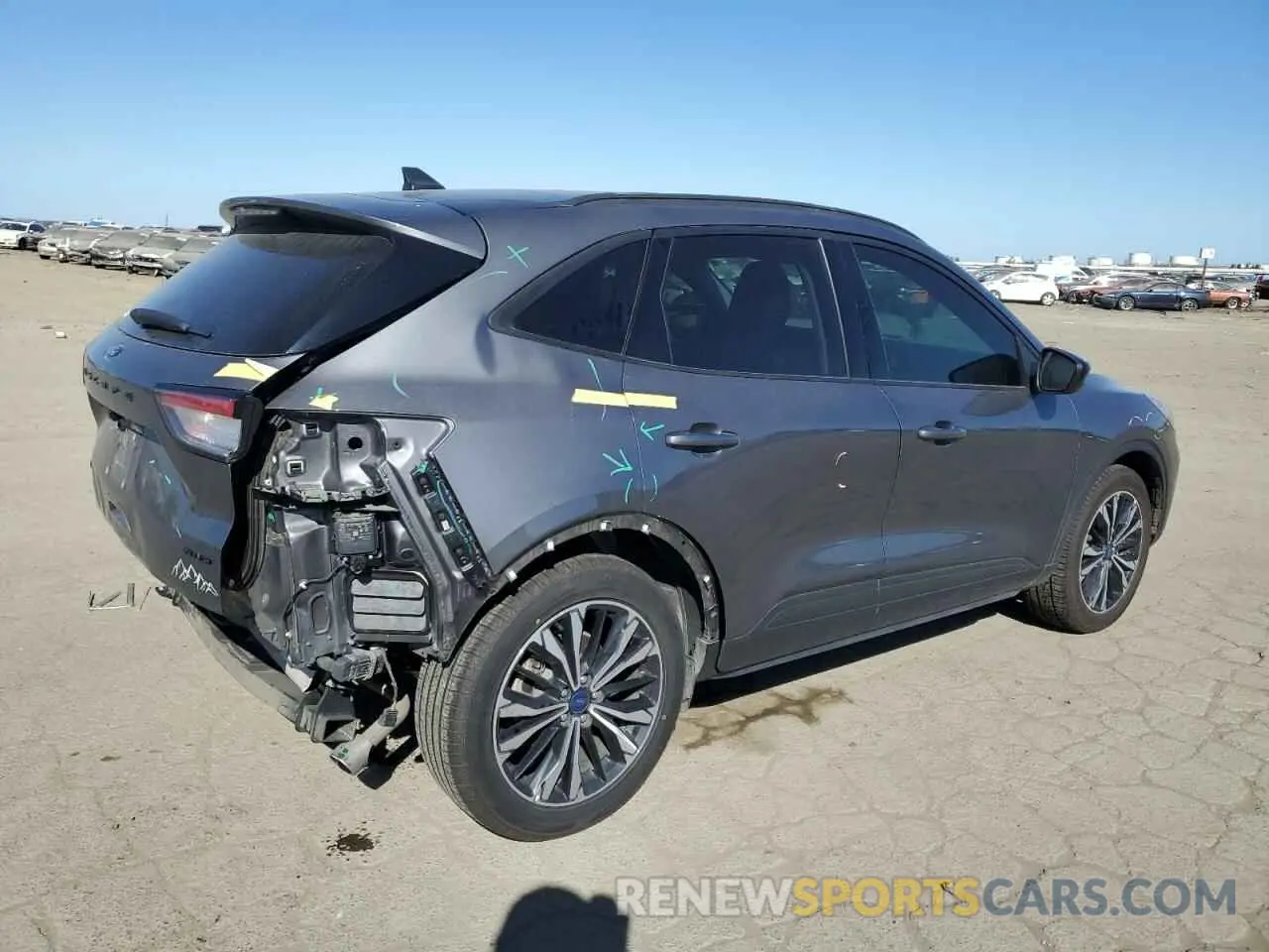 3 fotografías del automóvil dañado 1FMCU9H90NUB33927 FORD ESCAPE 2022