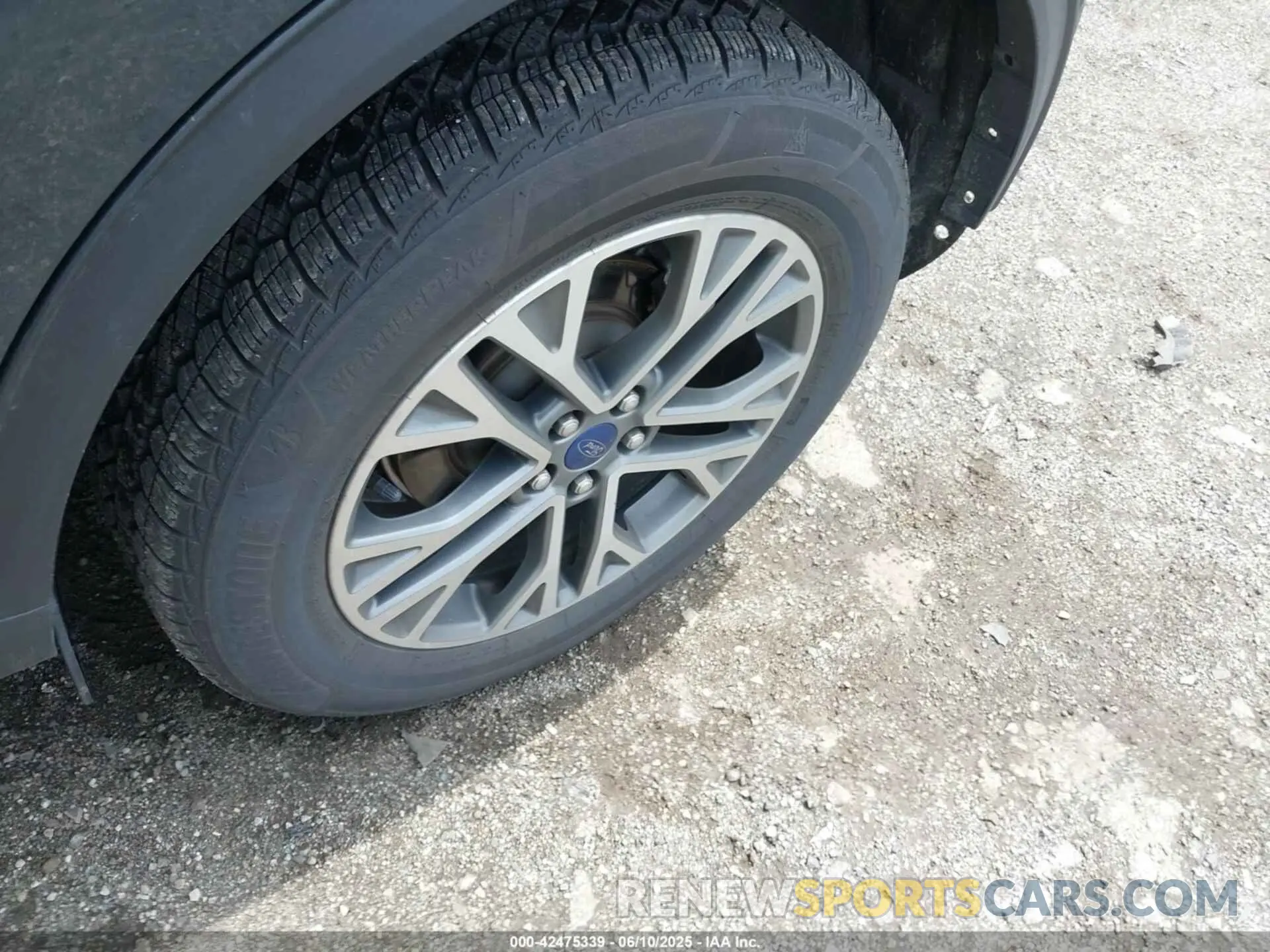 12 fotografías del automóvil dañado 1FMCU9H92NUB97841 FORD ESCAPE 2022