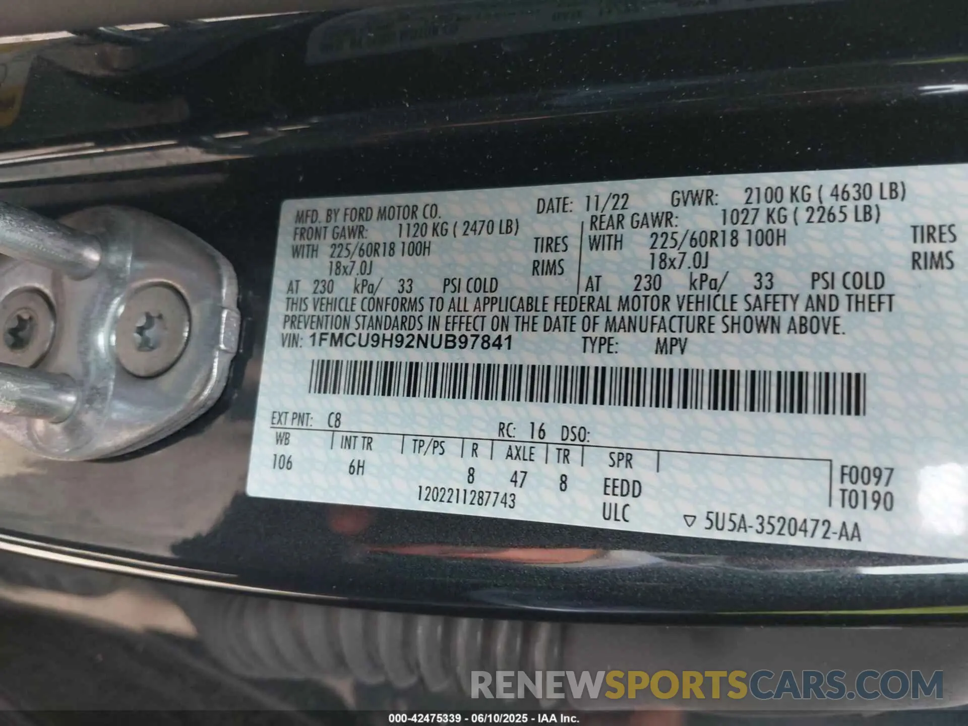 9 fotografías del automóvil dañado 1FMCU9H92NUB97841 FORD ESCAPE 2022