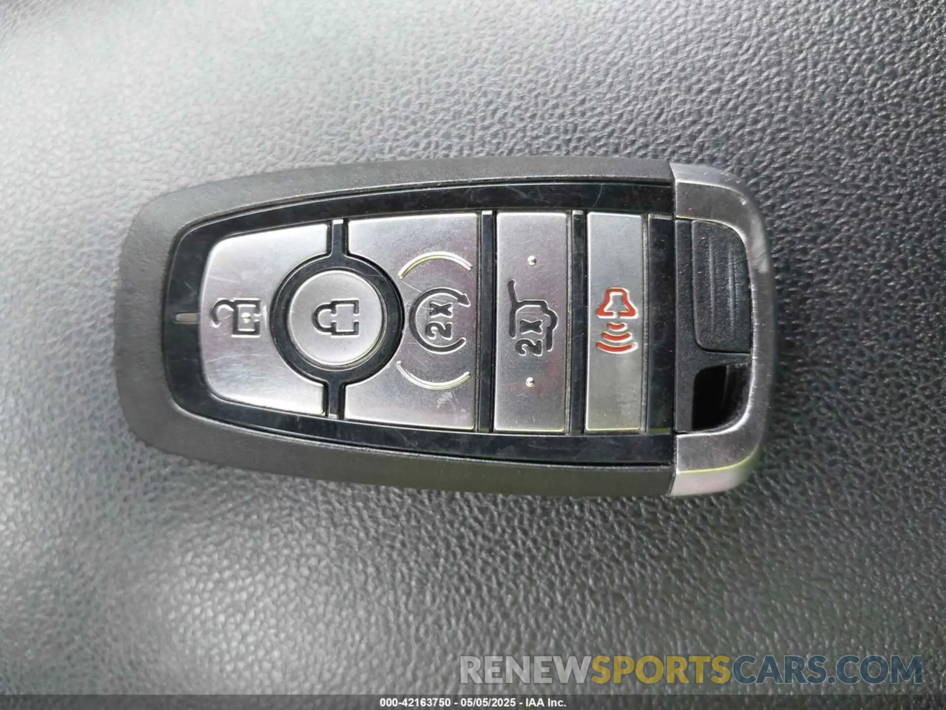 11 fotografías del automóvil dañado 1FMCU9H96NUA75175 FORD ESCAPE 2022