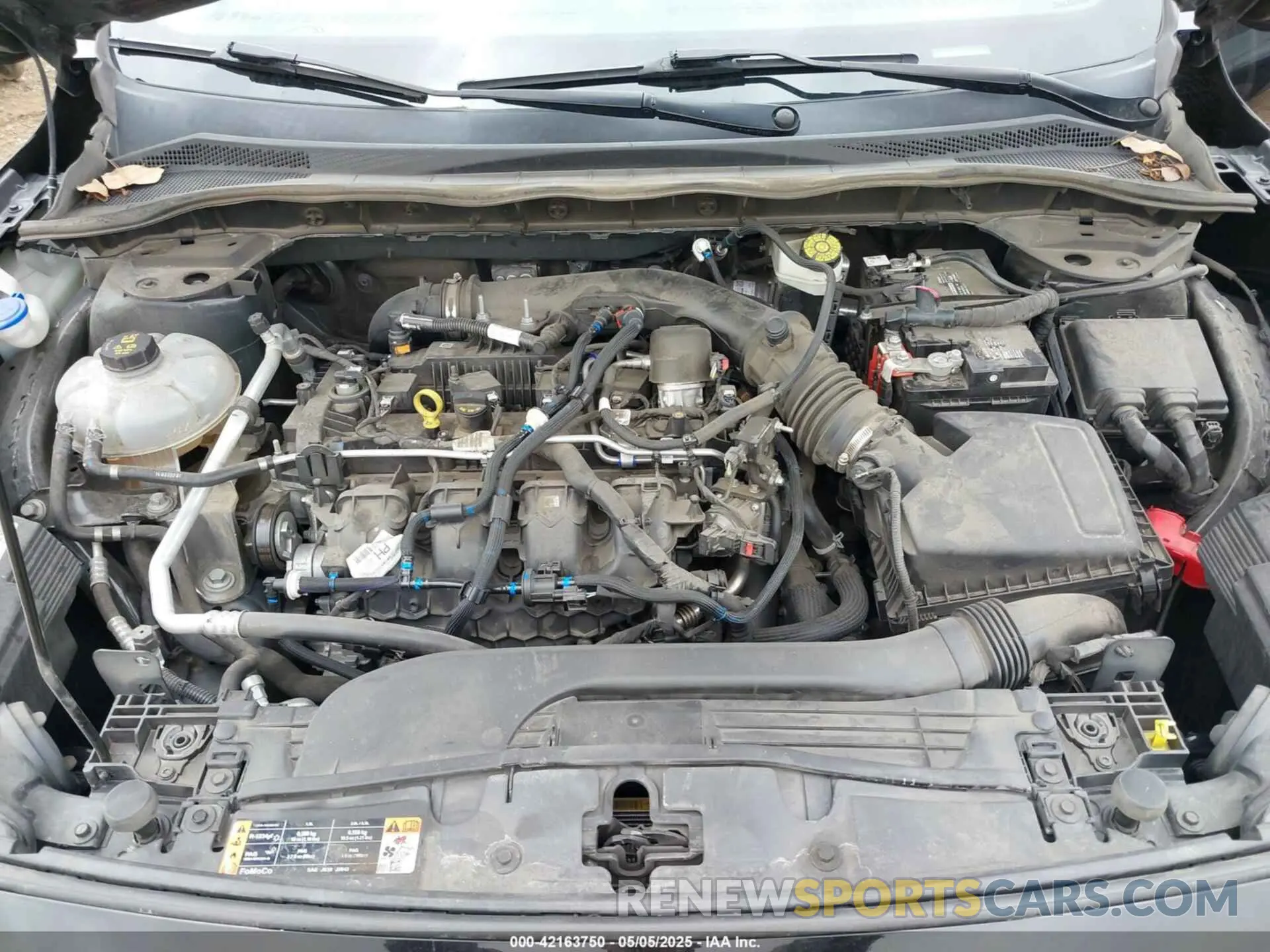 6 fotografías del automóvil dañado 1FMCU9H96NUA75175 FORD ESCAPE 2022