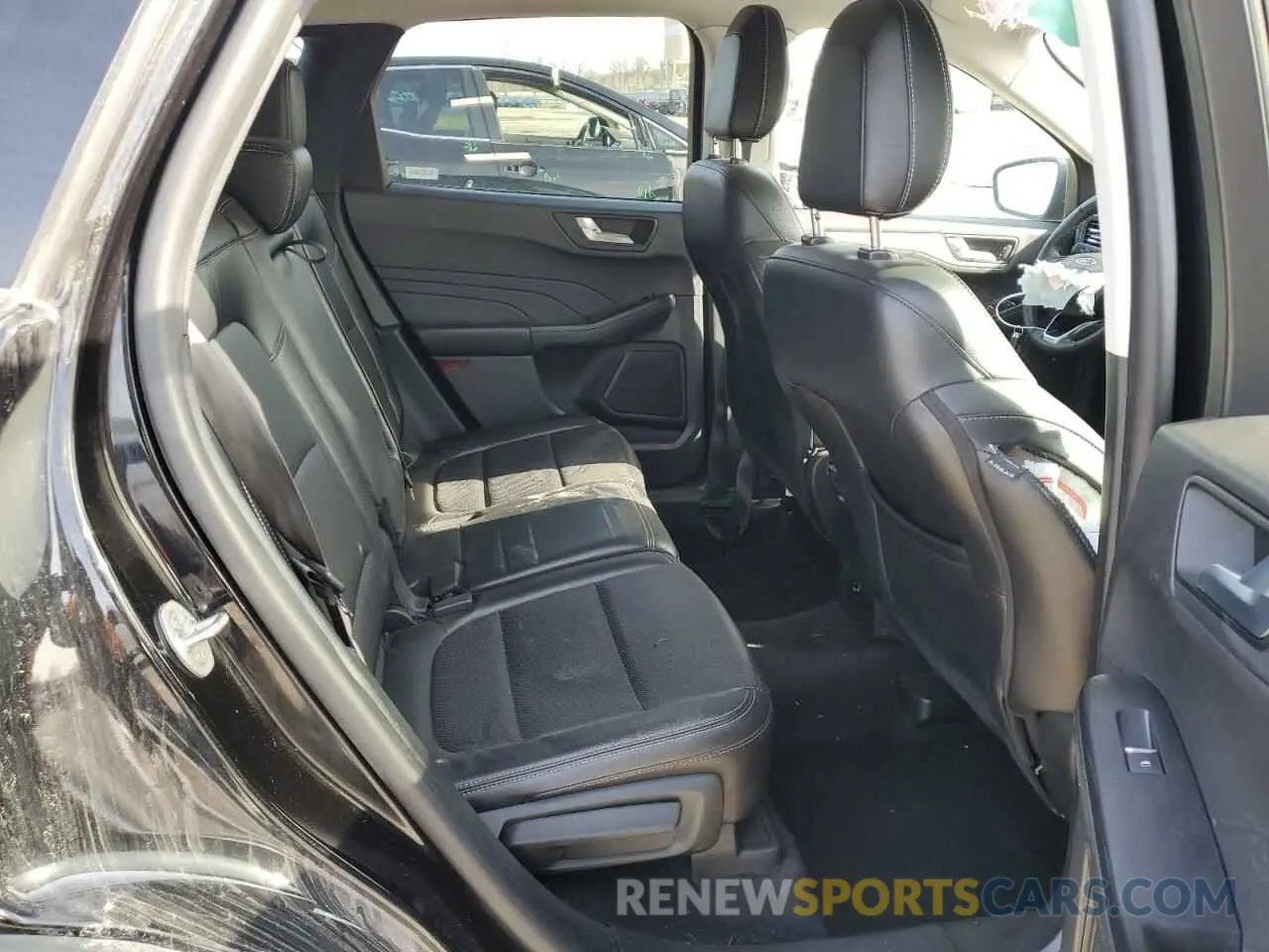 11 fotografías del automóvil dañado 1FMCU9H97NUA43755 FORD ESCAPE 2022