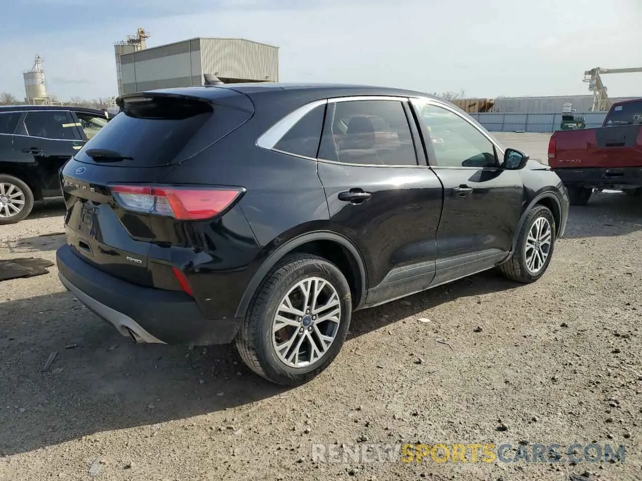 3 fotografías del automóvil dañado 1FMCU9H97NUA43755 FORD ESCAPE 2022