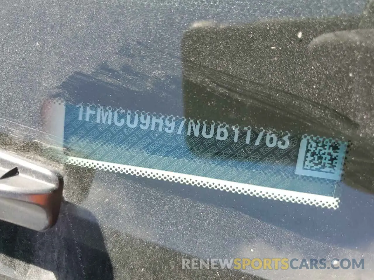12 fotografías del automóvil dañado 1FMCU9H97NUB11763 FORD ESCAPE 2022