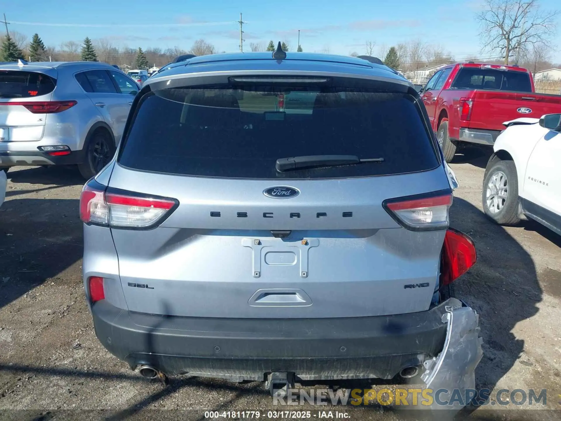 16 fotografías del automóvil dañado 1FMCU9H9XNUC02817 FORD ESCAPE 2022