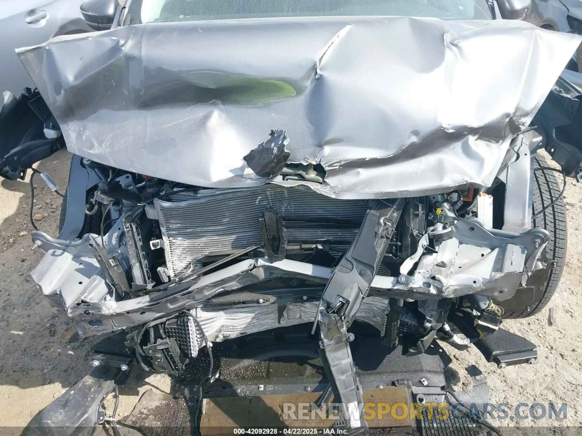 6 fotografías del automóvil dañado 1FMCU9J91NUB87215 FORD ESCAPE 2022