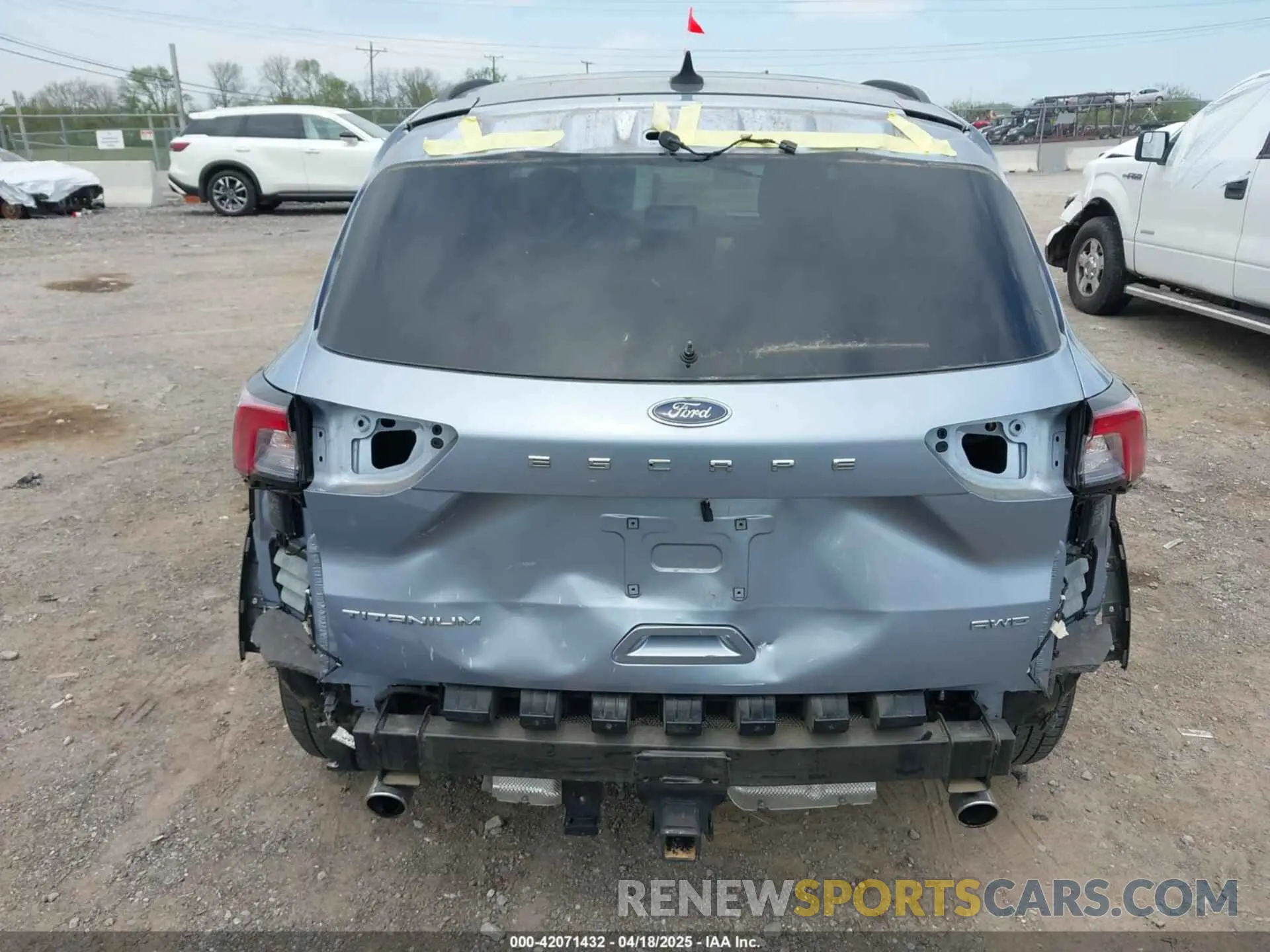 17 fotografías del automóvil dañado 1FMCU9J95NUA87666 FORD ESCAPE 2022