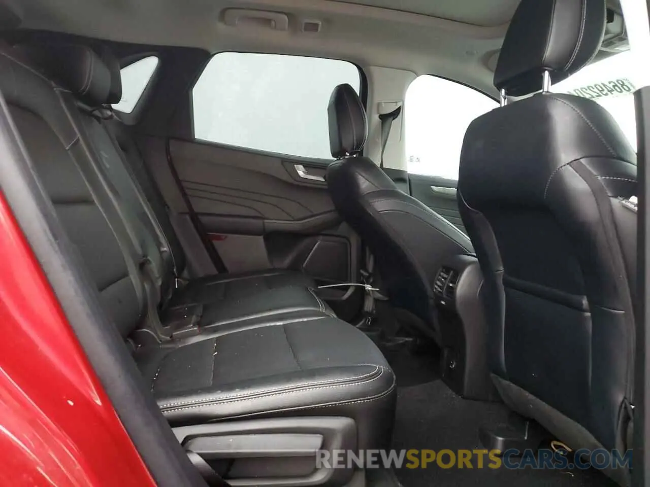 10 fotografías del automóvil dañado 1FMCU9J96NUB67817 FORD ESCAPE 2022