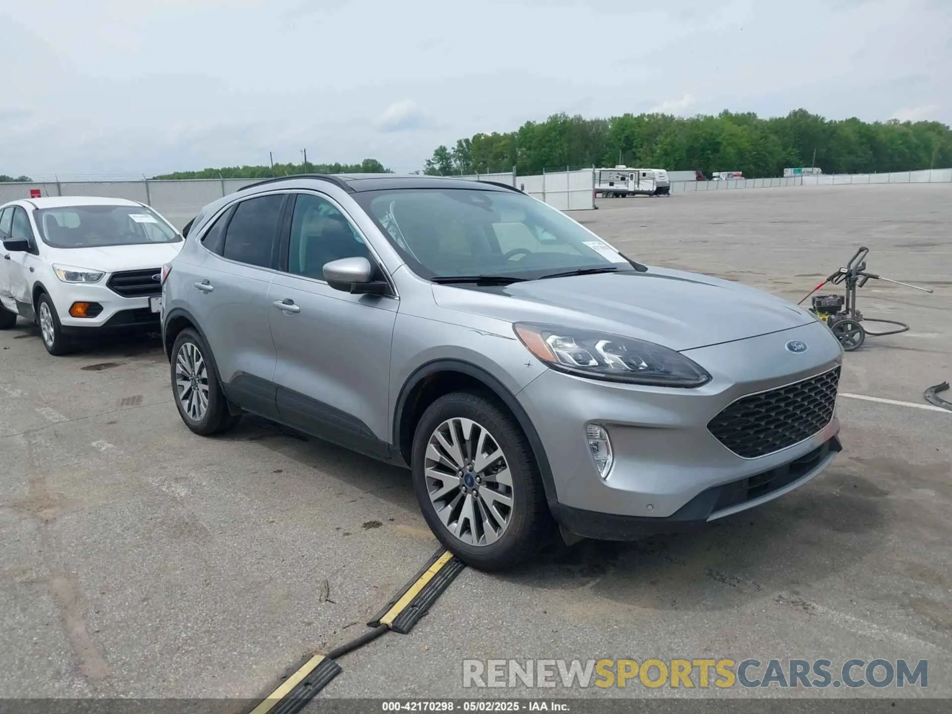 1 fotografías del automóvil dañado 1FMCU9J98NUA15019 FORD ESCAPE 2022