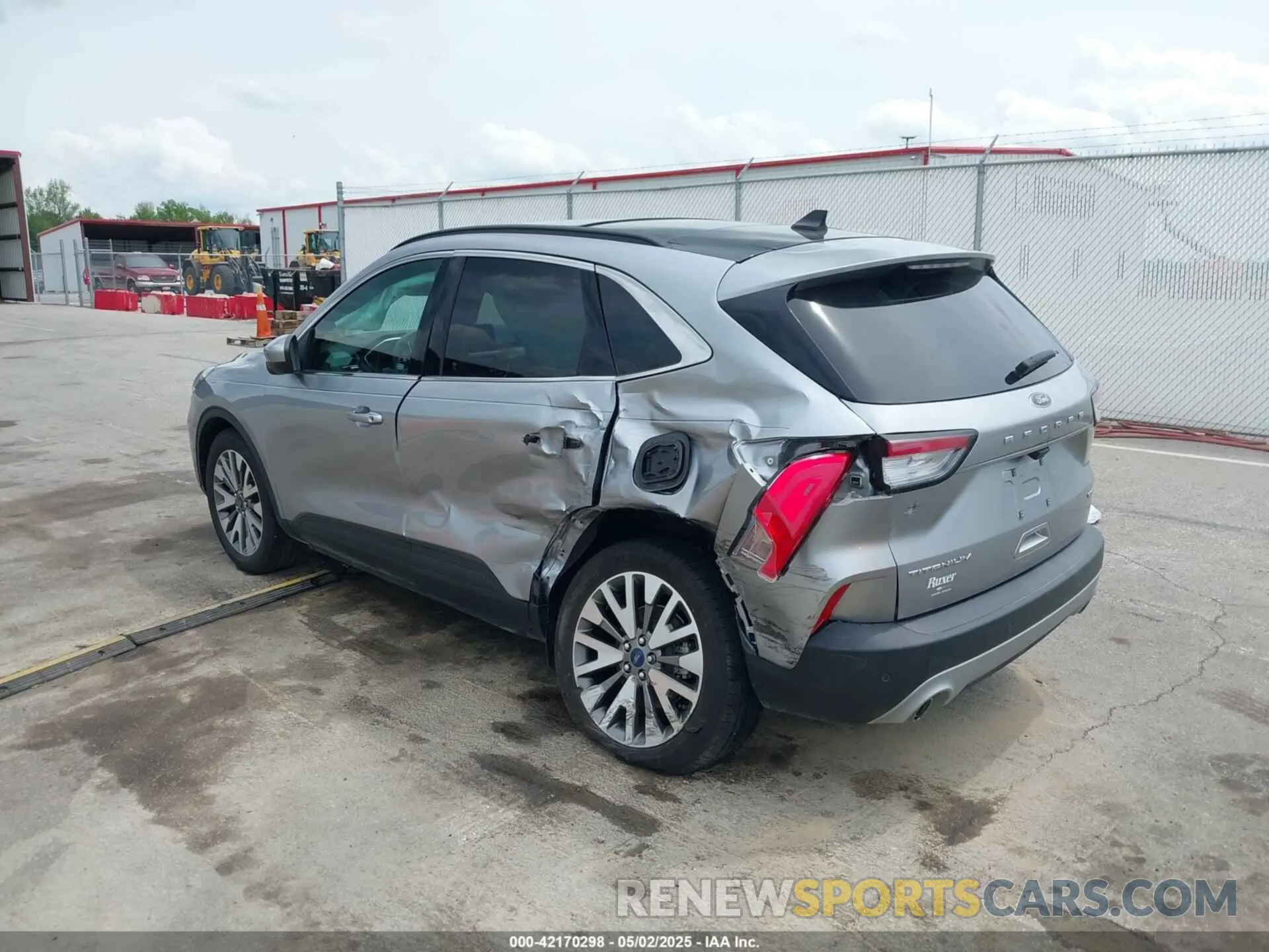 3 fotografías del automóvil dañado 1FMCU9J98NUA15019 FORD ESCAPE 2022