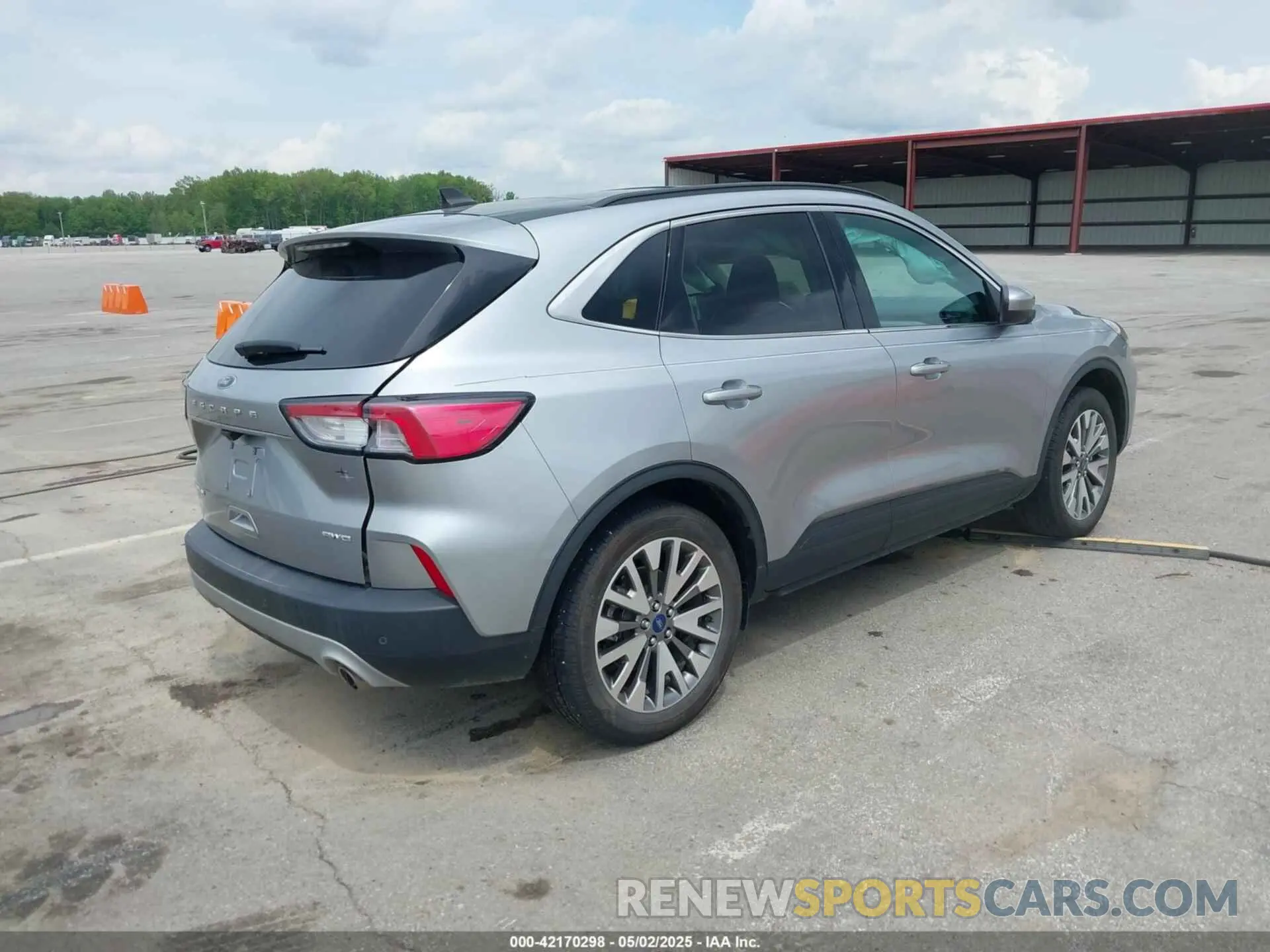 4 fotografías del automóvil dañado 1FMCU9J98NUA15019 FORD ESCAPE 2022