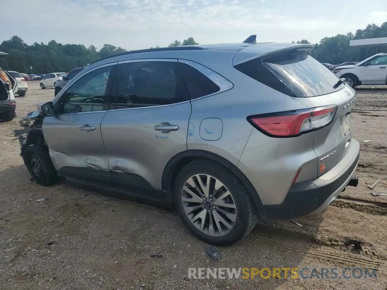2 fotografías del automóvil dañado 1FMCU9J99NUB96762 FORD ESCAPE 2022