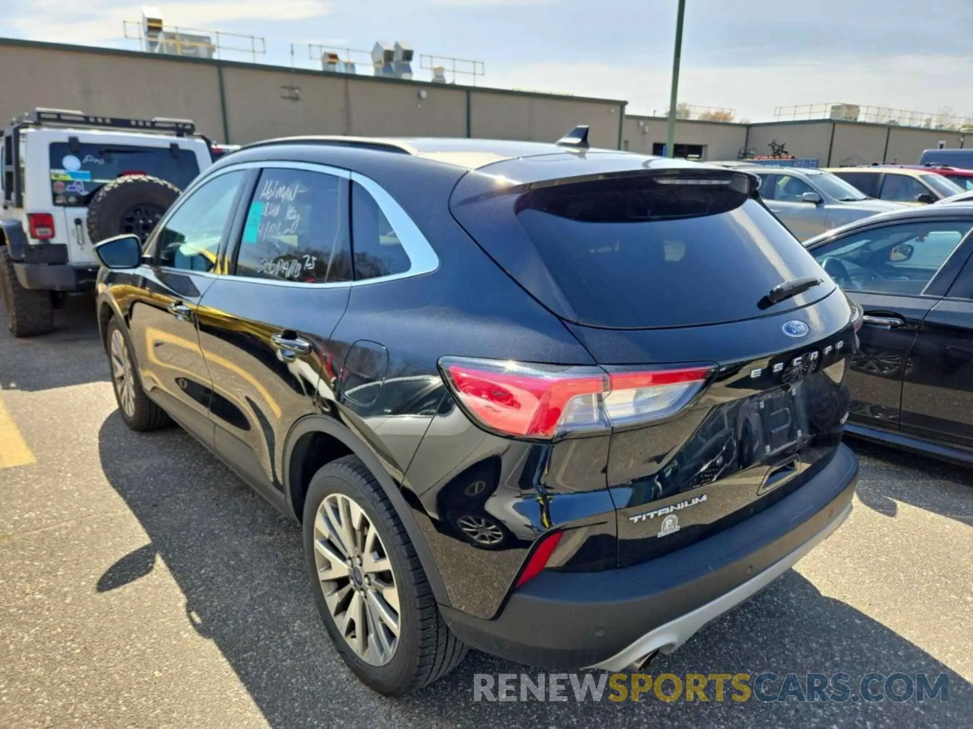 30 fotografías del automóvil dañado 1FMCU9J9XNUA73925 FORD ESCAPE 2022