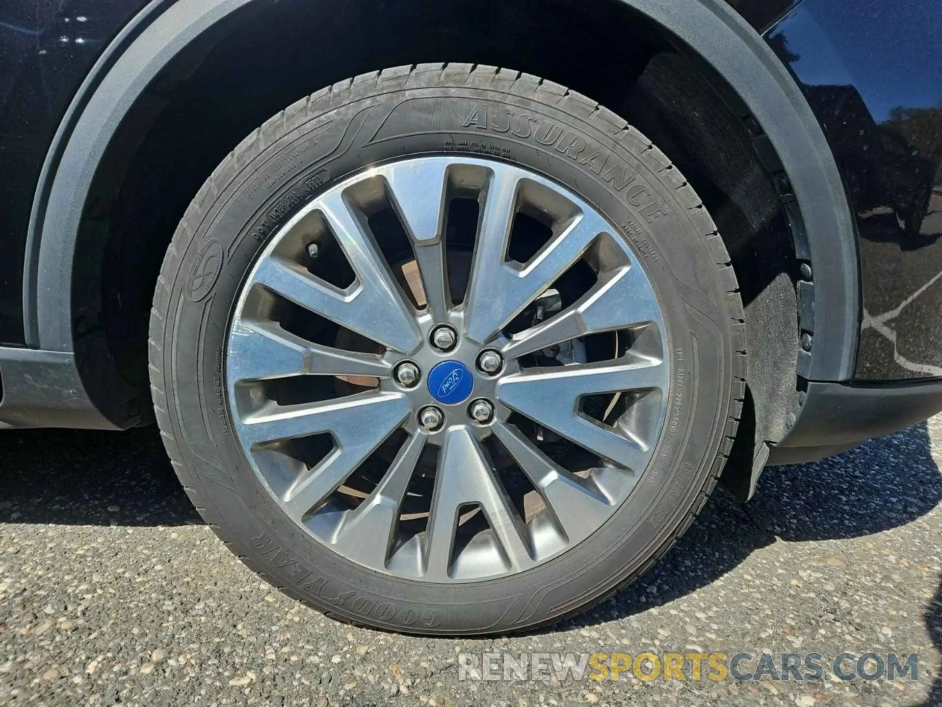42 fotografías del automóvil dañado 1FMCU9J9XNUA73925 FORD ESCAPE 2022