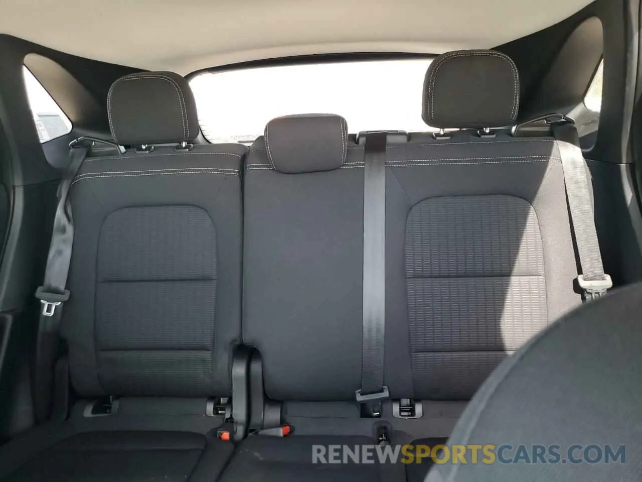 10 fotografías del automóvil dañado 1FMCU0FN3PUA15983 FORD ESCAPE 2023