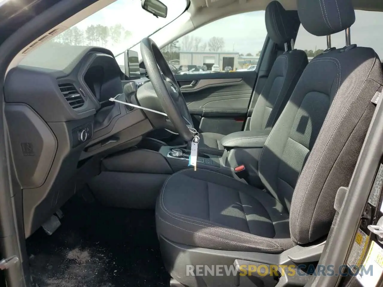 7 fotografías del automóvil dañado 1FMCU0FN3PUA15983 FORD ESCAPE 2023