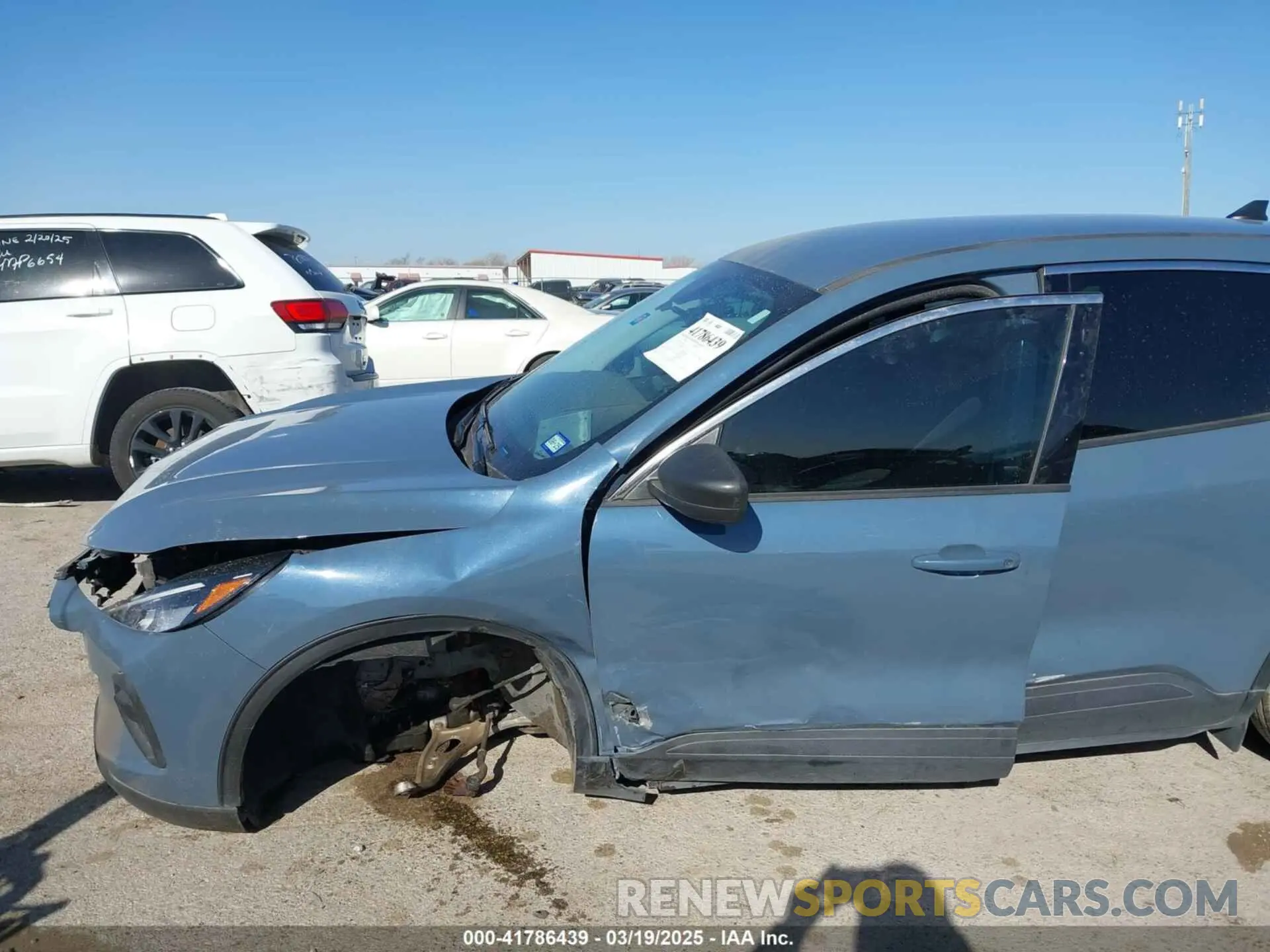 6 fotografías del automóvil dañado 1FMCU0GN0PUA61494 FORD ESCAPE 2023