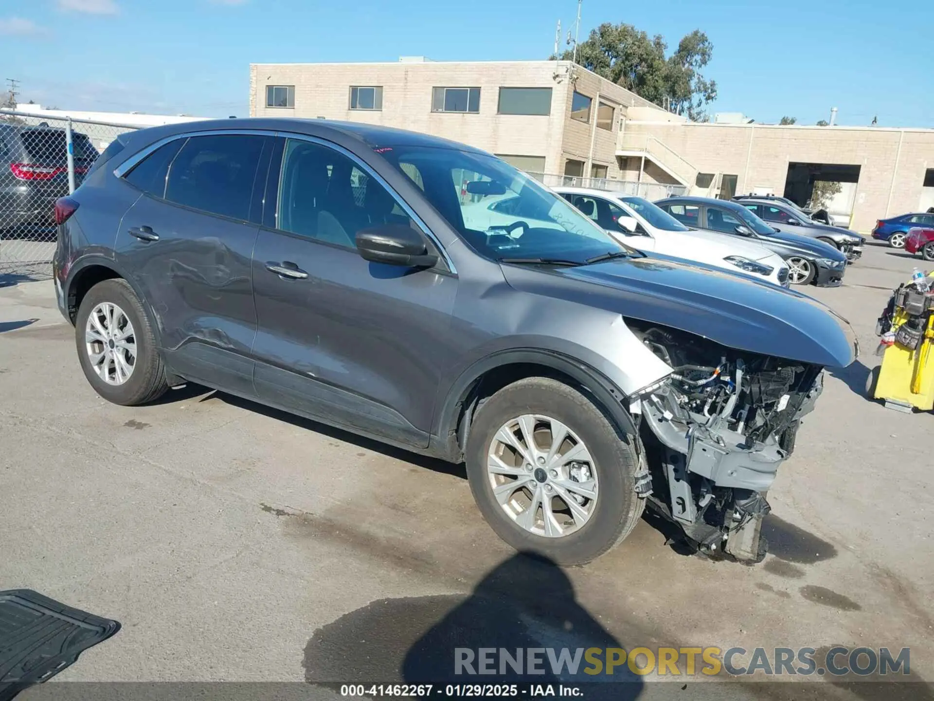 1 fotografías del automóvil dañado 1FMCU0GN2PUB35451 FORD ESCAPE 2023