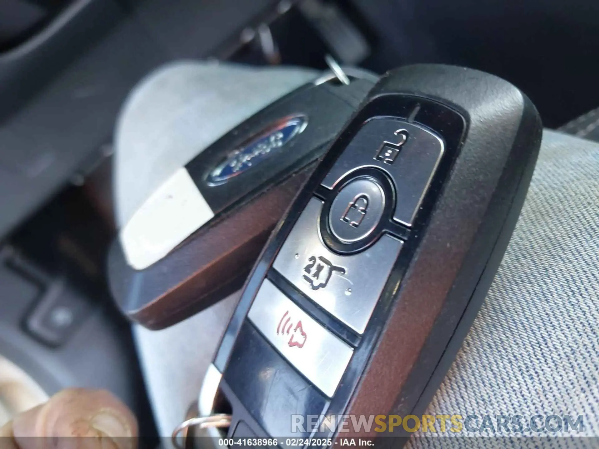 11 fotografías del automóvil dañado 1FMCU0GN8PUA64420 FORD ESCAPE 2023