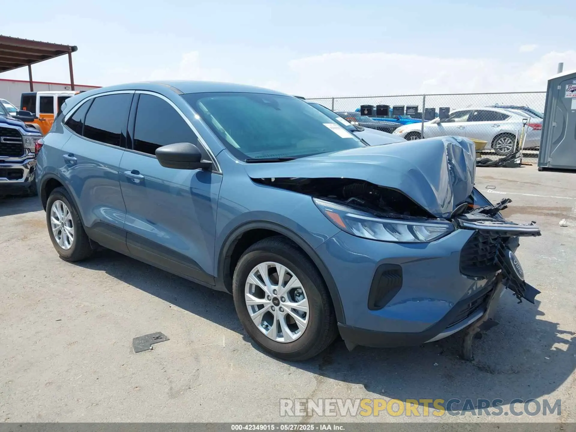 1 fotografías del automóvil dañado 1FMCU0GN8PUB12773 FORD ESCAPE 2023