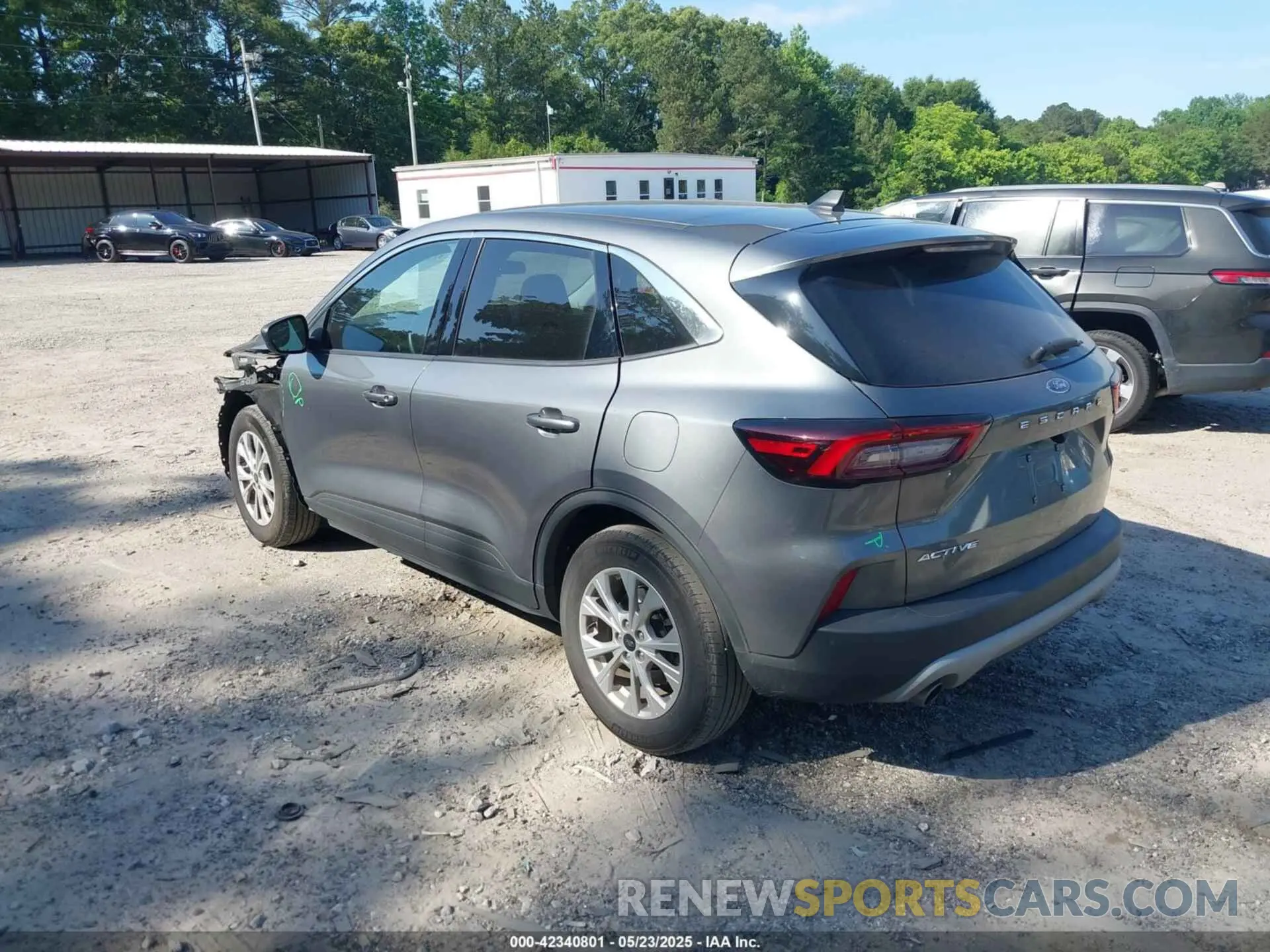 3 fotografías del automóvil dañado 1FMCU0GN9PUA08812 FORD ESCAPE 2023
