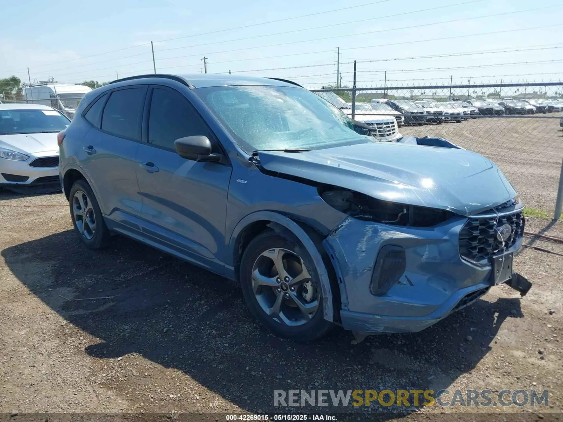 1 fotografías del automóvil dañado 1FMCU0MN0PUB06292 FORD ESCAPE 2023