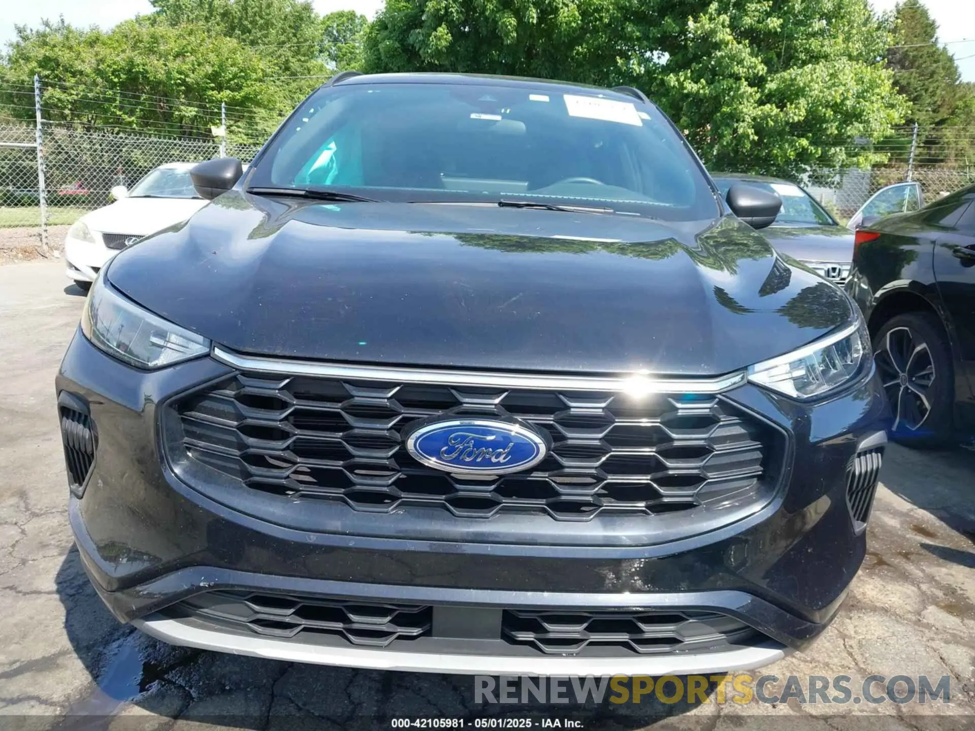 12 fotografías del automóvil dañado 1FMCU0MN2PUB46678 FORD ESCAPE 2023