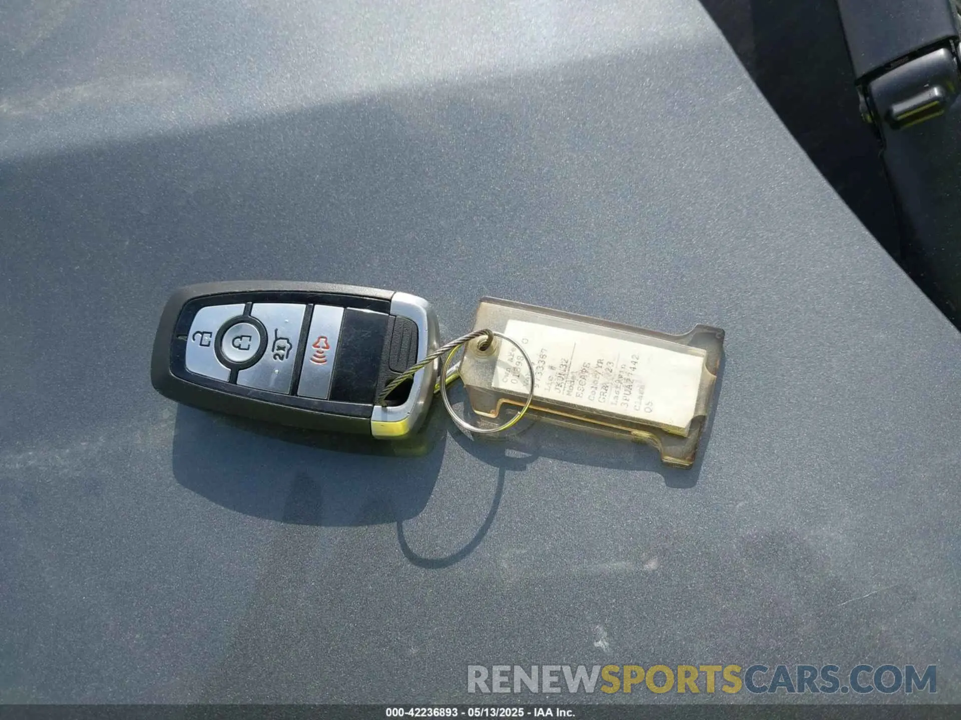 11 fotografías del automóvil dañado 1FMCU0MN3PUA27442 FORD ESCAPE 2023