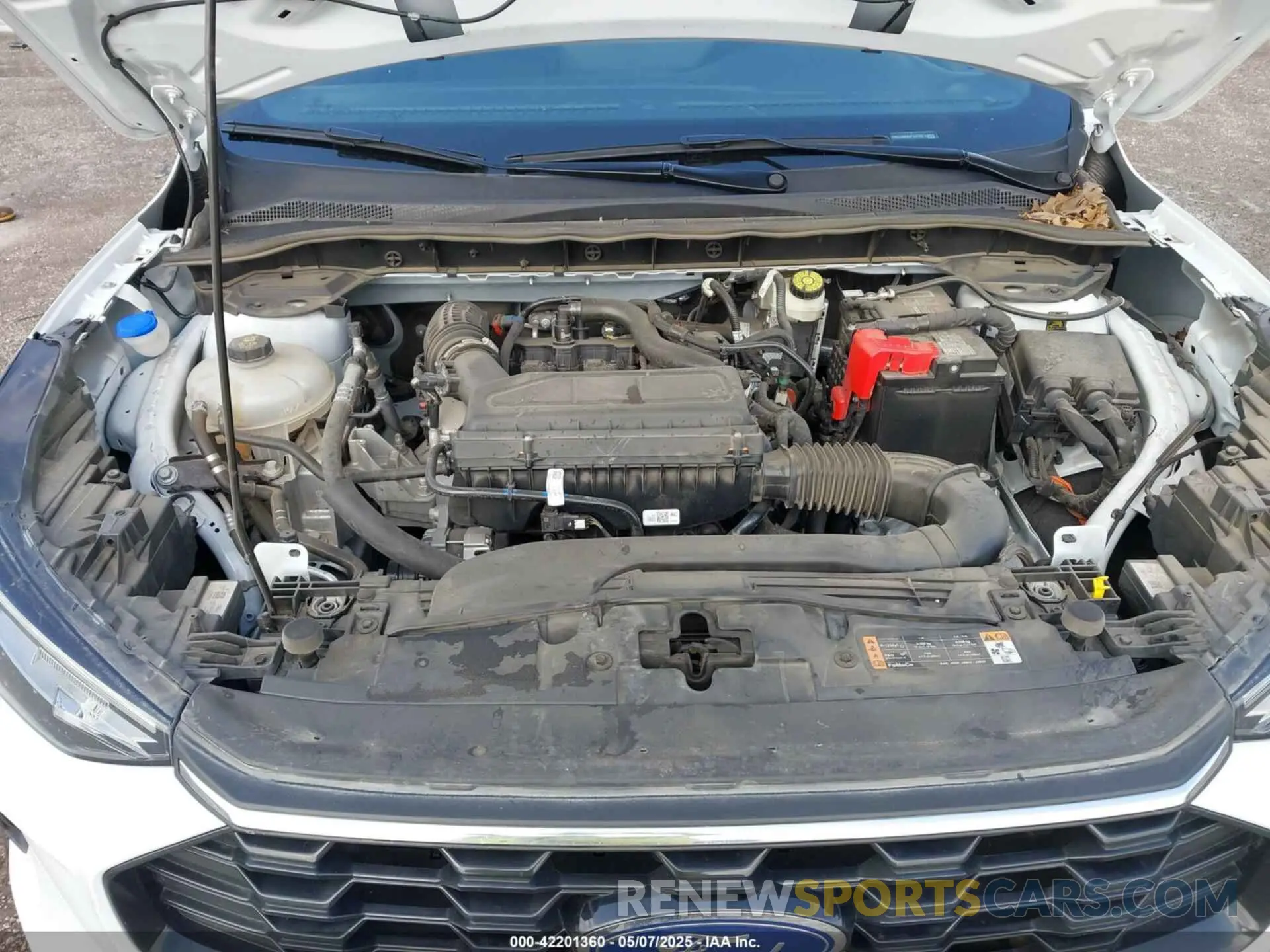 10 fotografías del automóvil dañado 1FMCU0MN4PUA70574 FORD ESCAPE 2023