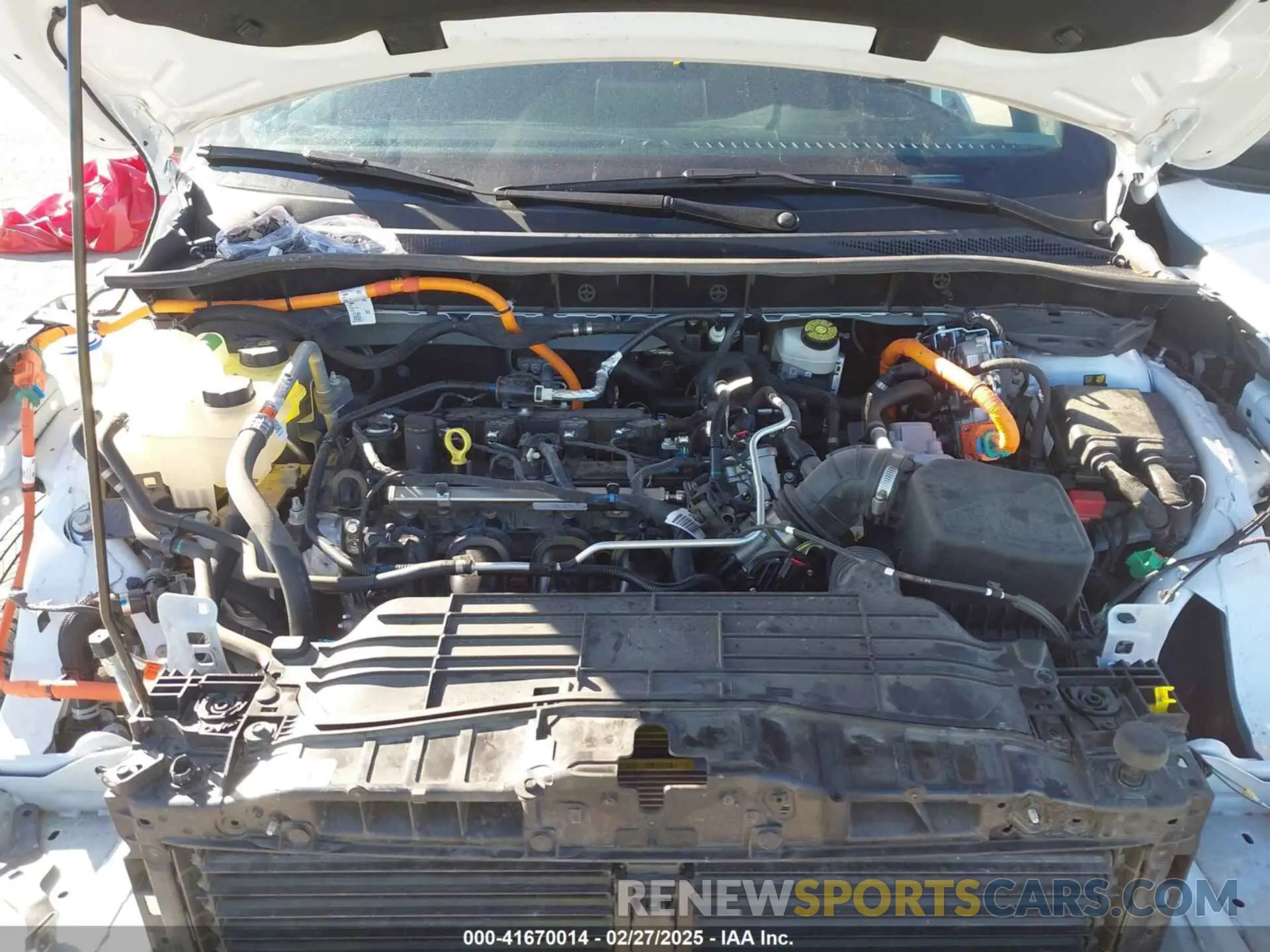 10 fotografías del automóvil dañado 1FMCU0MZ5PUB41896 FORD ESCAPE 2023