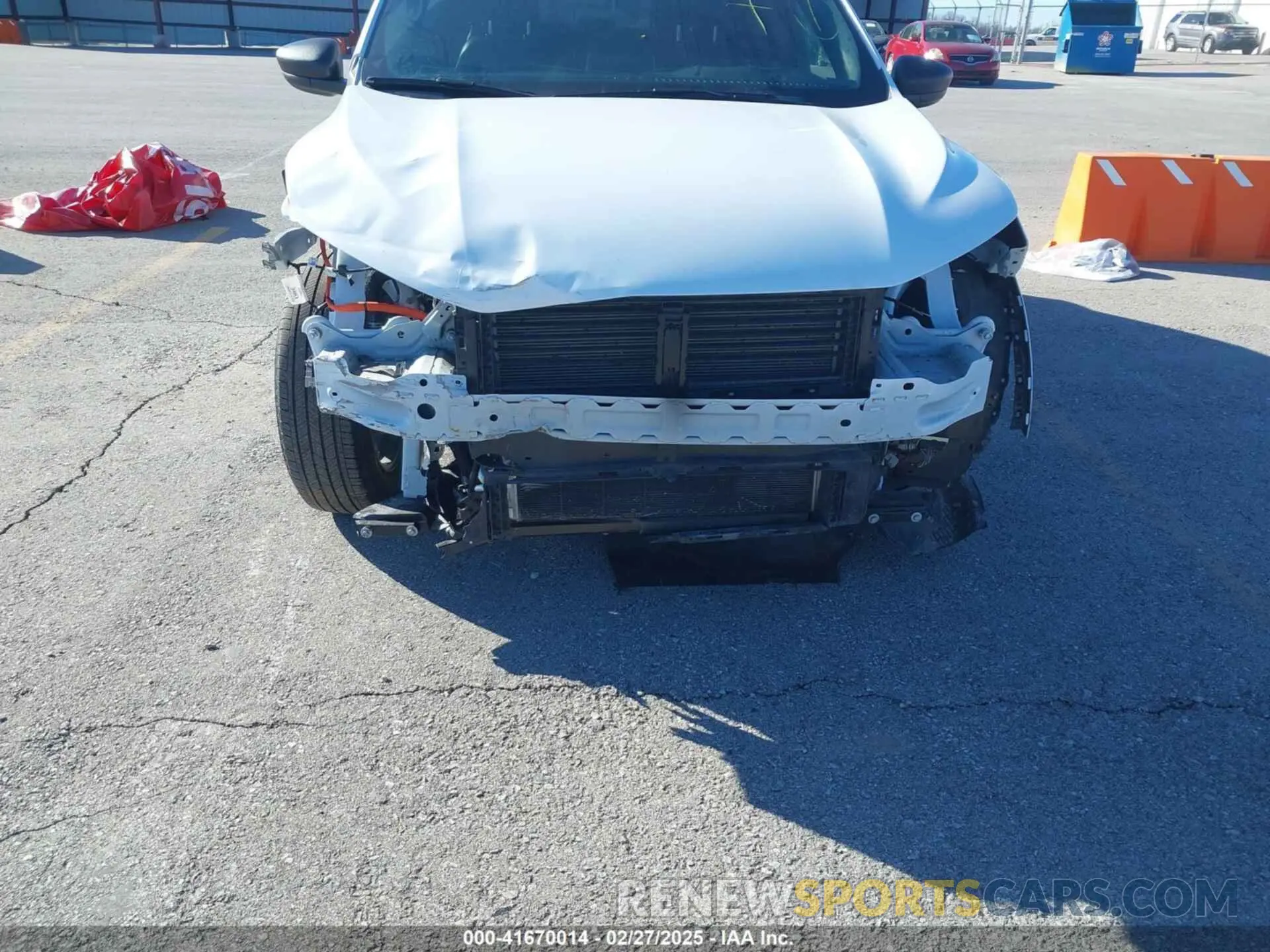 6 fotografías del automóvil dañado 1FMCU0MZ5PUB41896 FORD ESCAPE 2023